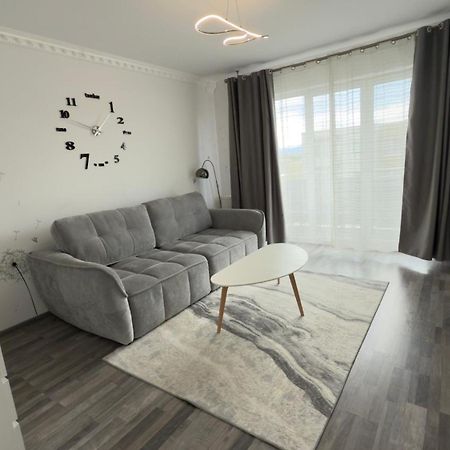 Happy Home Avantgarden Брашов Екстер'єр фото